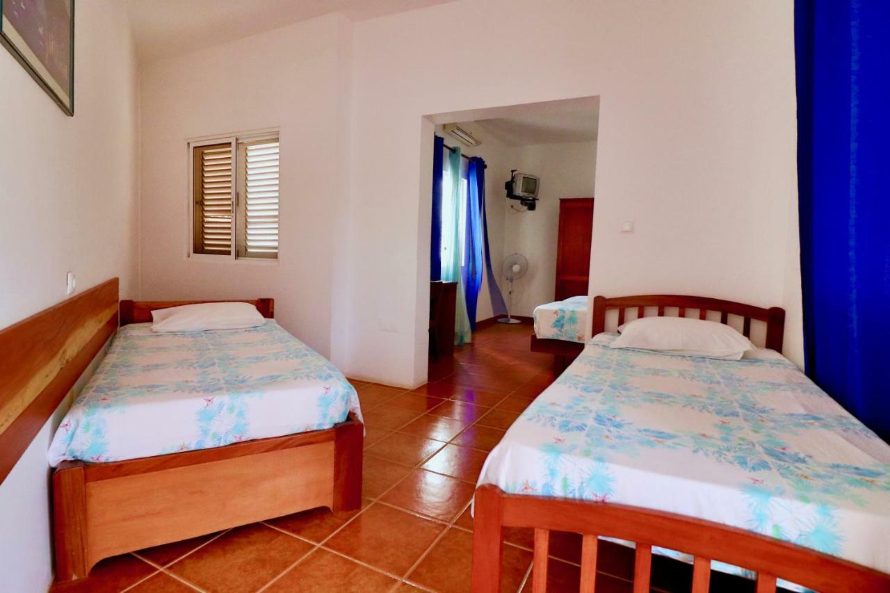 منديلو Residencial Che Guevara Bed & Breakfast المظهر الخارجي الصورة